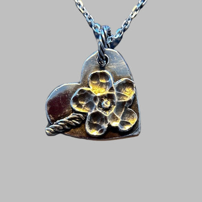 Heart and Flower Necklace