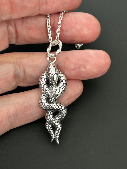 Double Snakes Necklace 