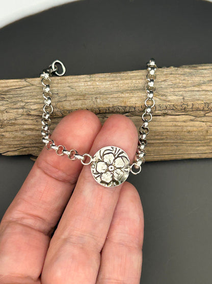 Sterling Silver Flower Charm Bracelet | Oxidized 925 Rolo Chain Jewelry