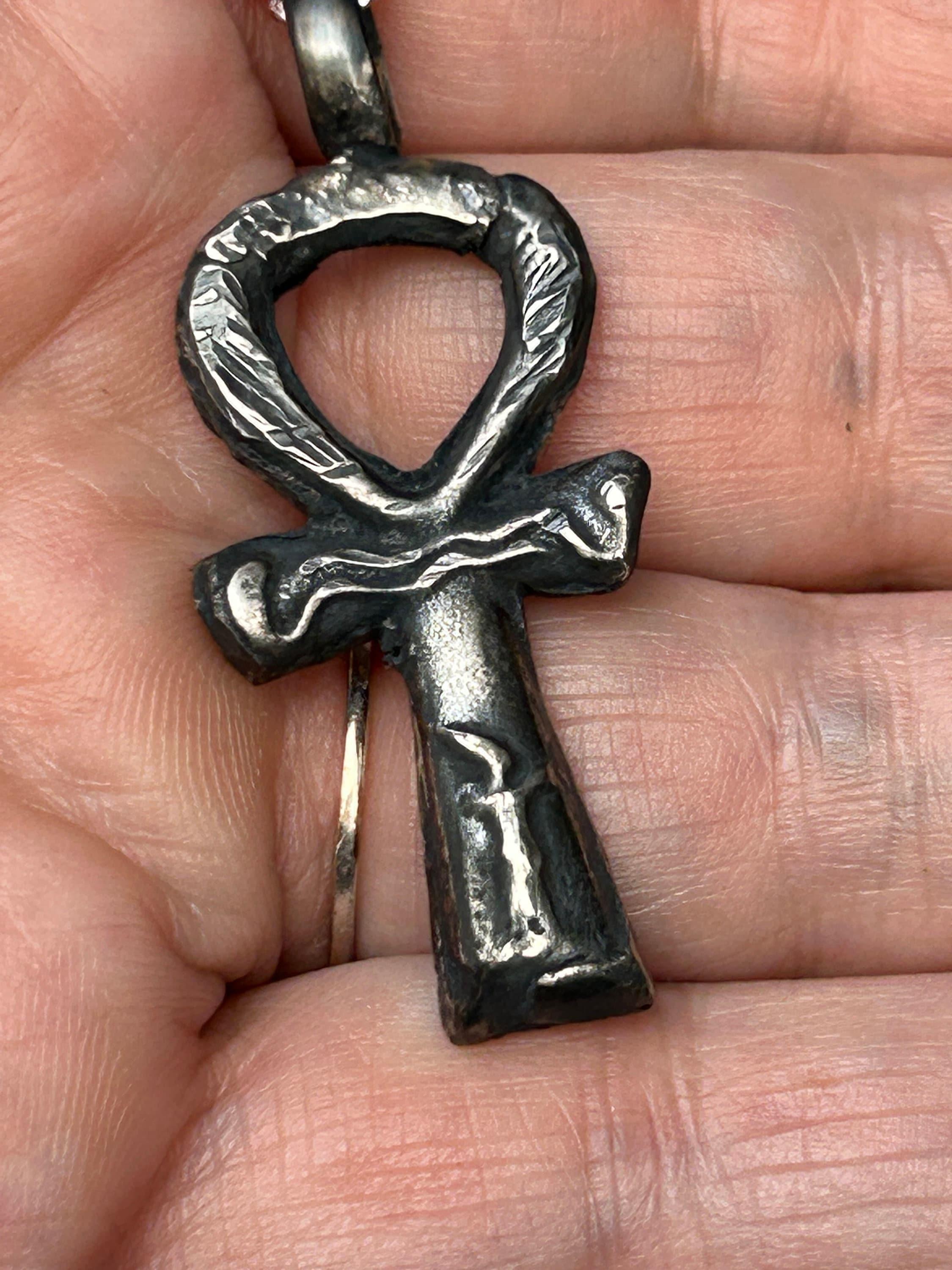 Ankh Silver Pendant - Ankh Necklaces | JJewelryArt