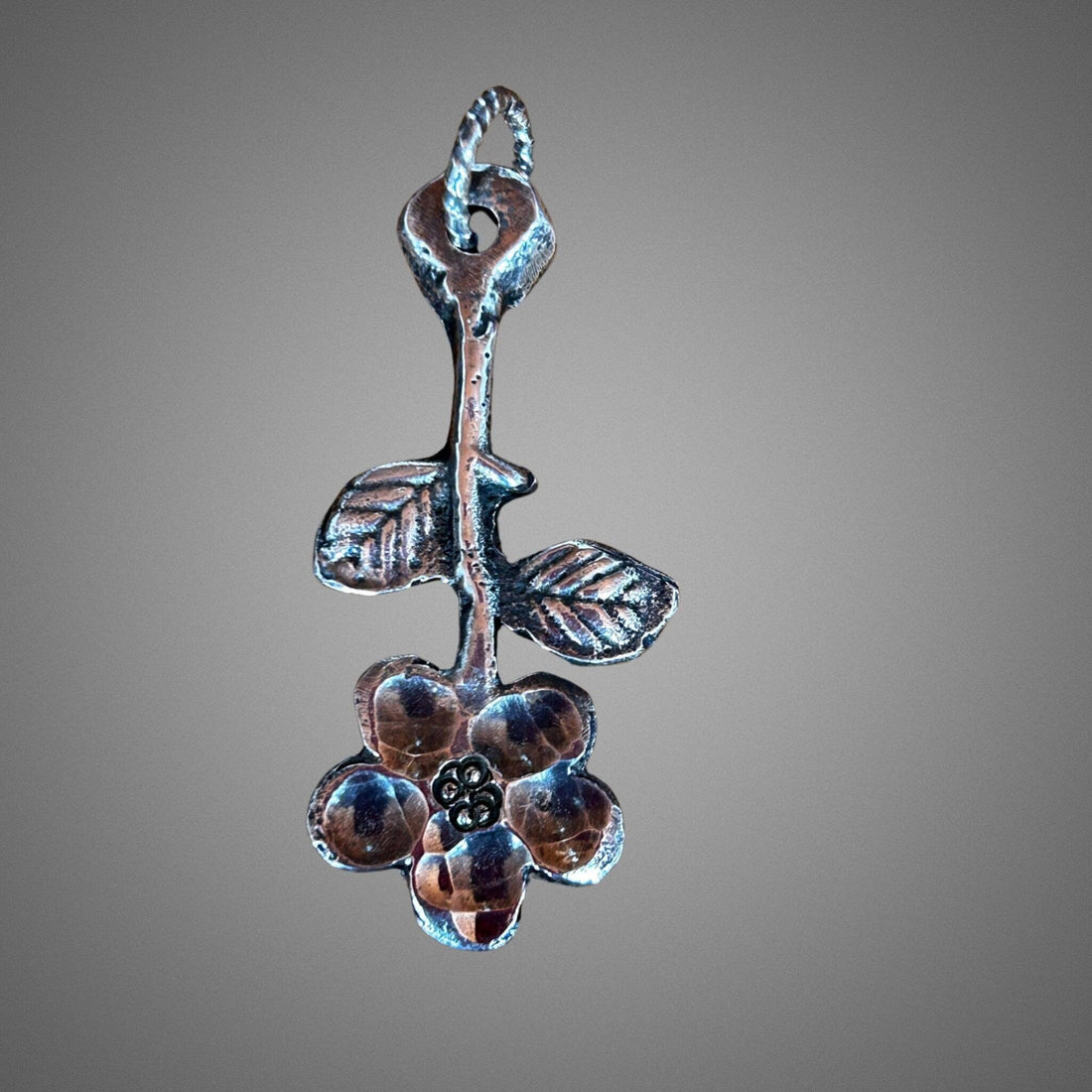 Handcrafted Flower Pendant - Silver Pendant | JJewelryArt