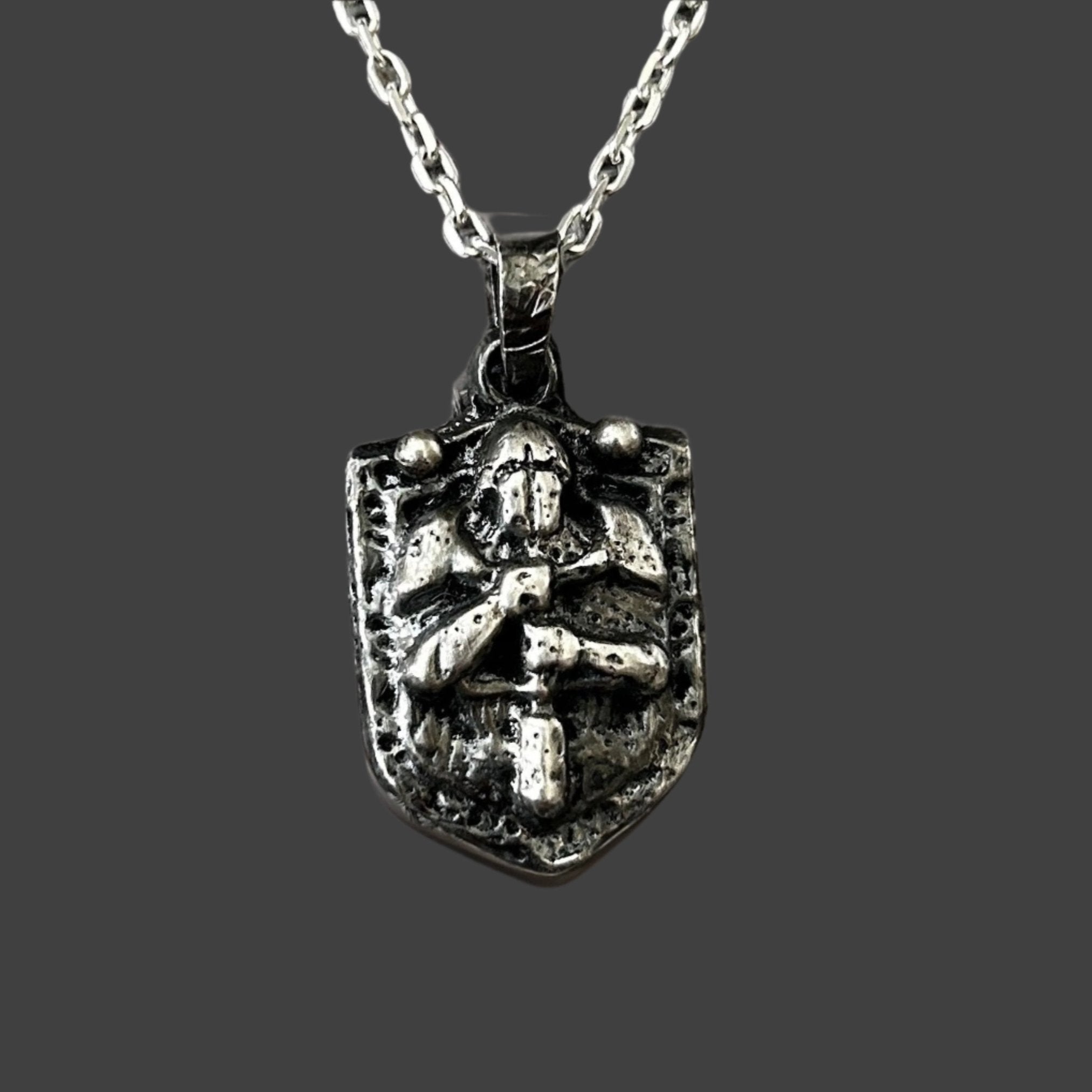 Knight pendant - Knight Warrior Pendant | JJewelryArt