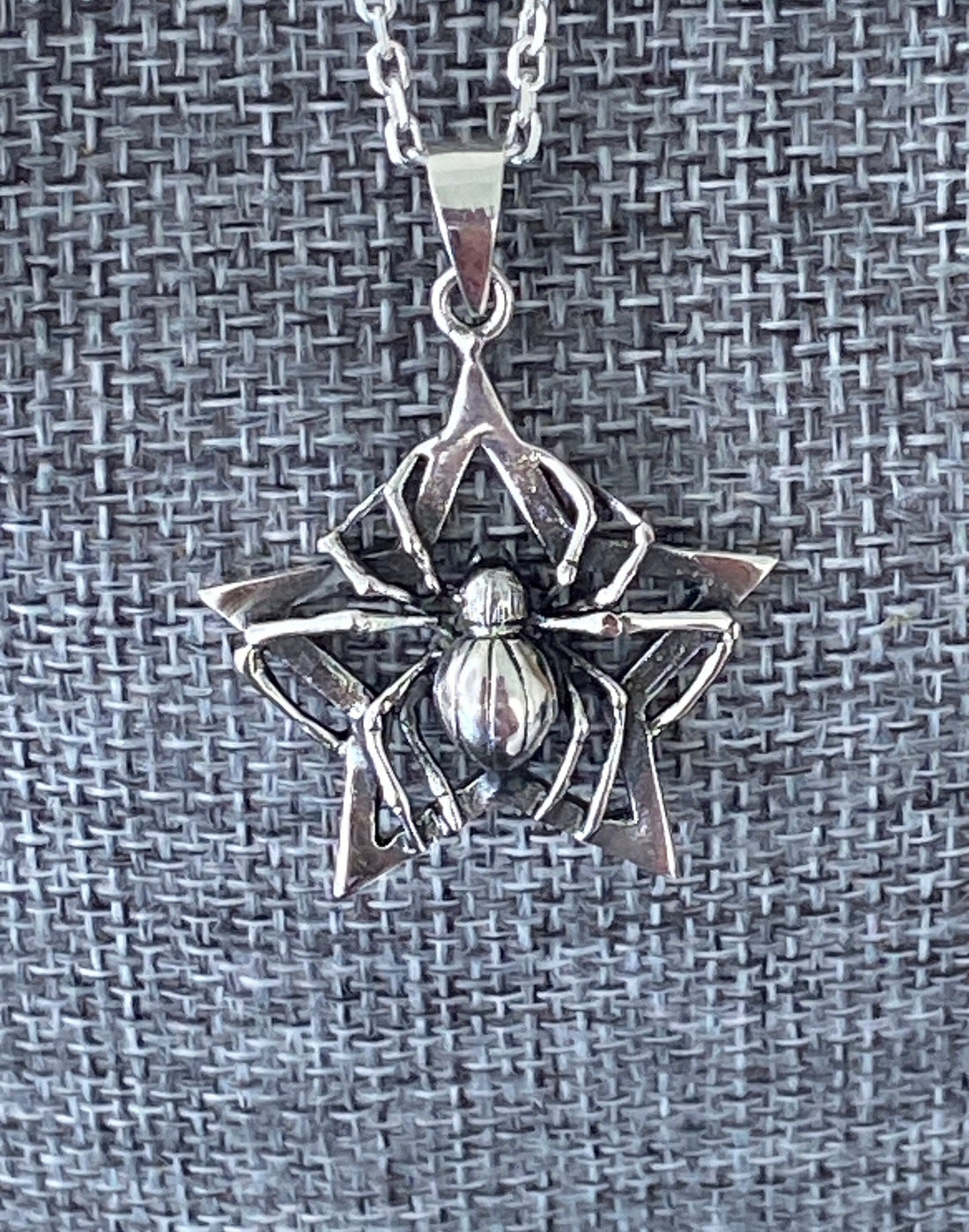 Silver Spider Pendant-JJewelryArt